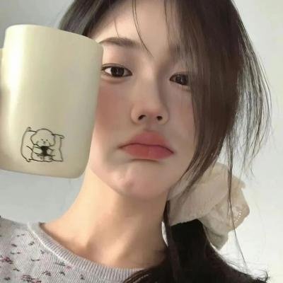 有些女孩这样做